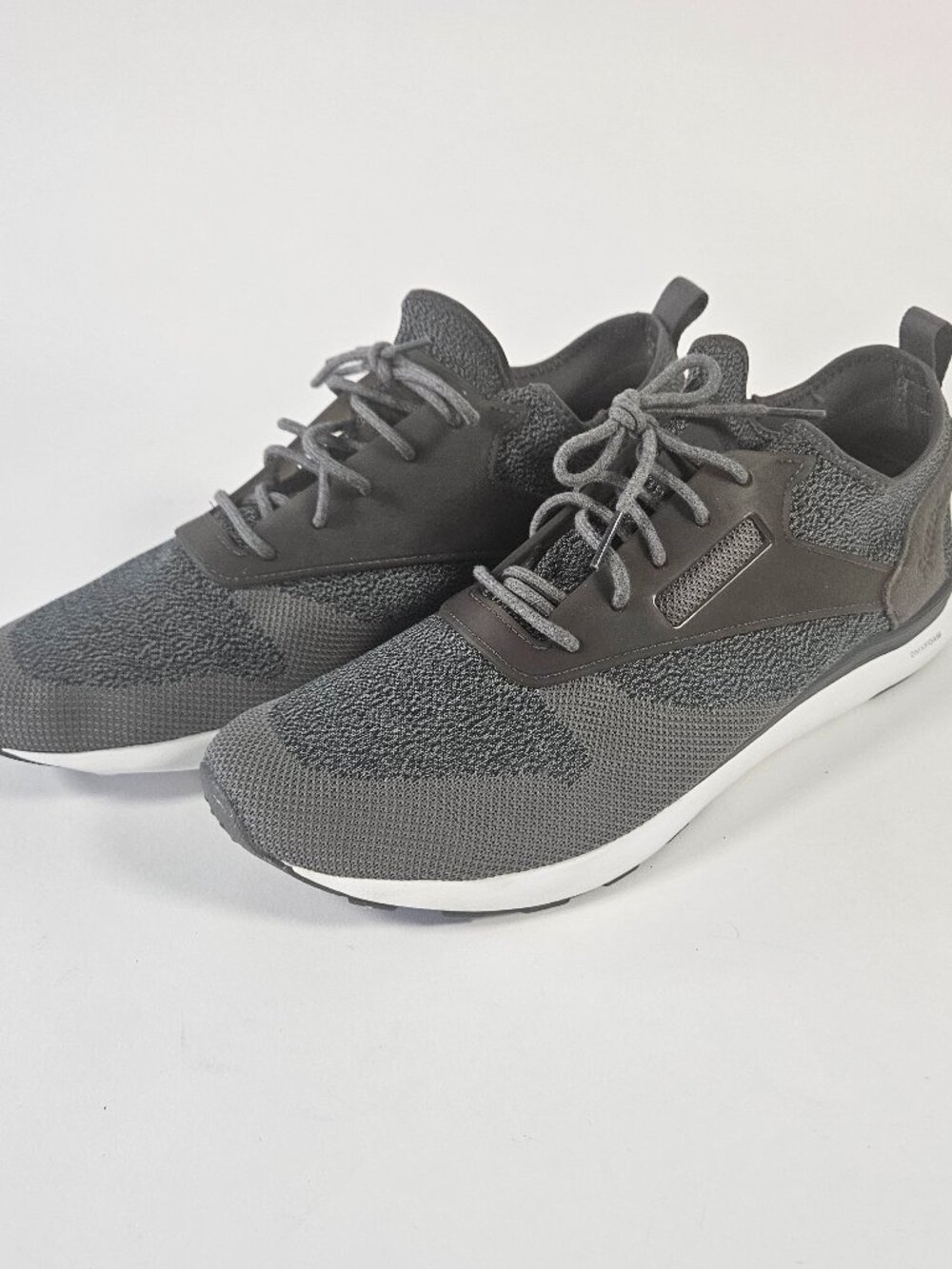 Reebok Men's Size 13 Classic Zoku ULtraknit Runner Sneakers Grey